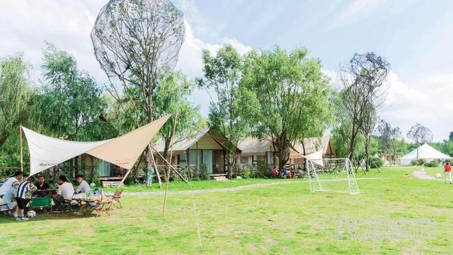 营热解锁户外休闲新体验开元棋牌app秋日露(图3)